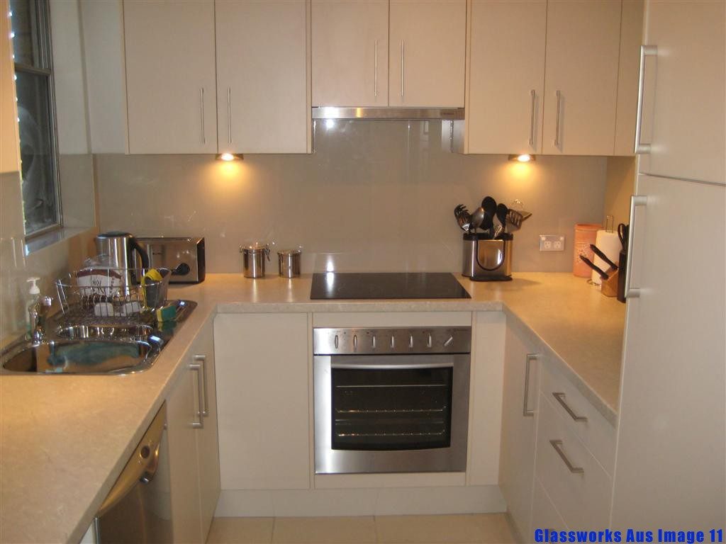 Kitchen Splashbacks project 8